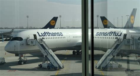 lufthansa strike july 2018|Lufthansa cancels 800 flights Tuesday in German .
